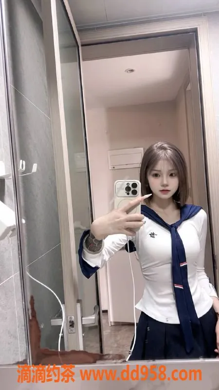 深圳楼凤-龙岗梦梦，私密享受只需800p