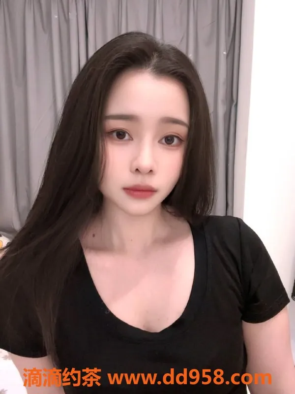 广州楼凤-天河小月月，包时服务450元，御姐风情