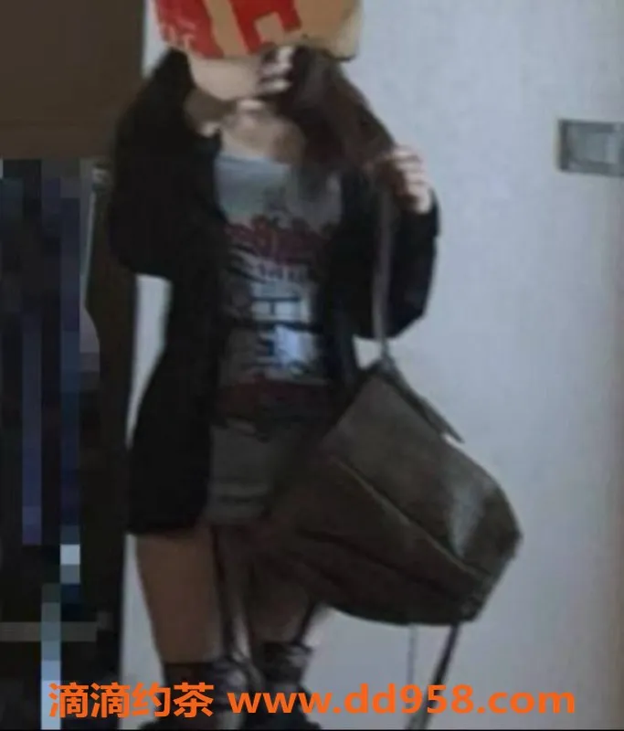 沈阳楼凤-小果酱 1000元 颜值高 服务态度佳