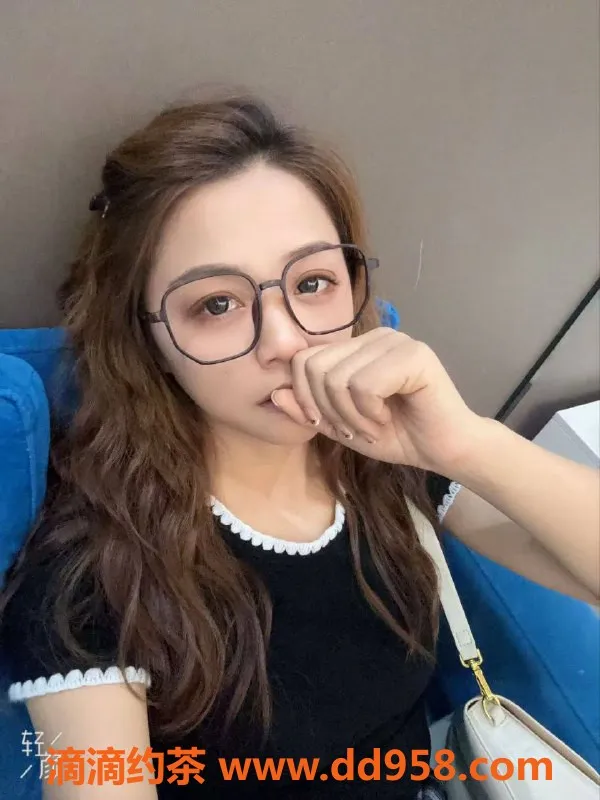 武汉楼凤-洪山区全套服务 文静老师随叫随到