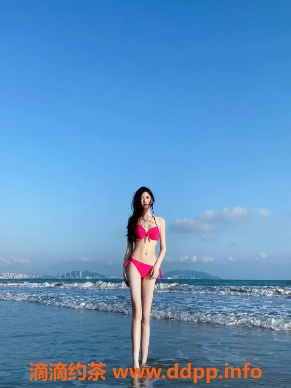 广州楼凤-天河高端嫩妹伊曼，1600元体验大长腿魅力