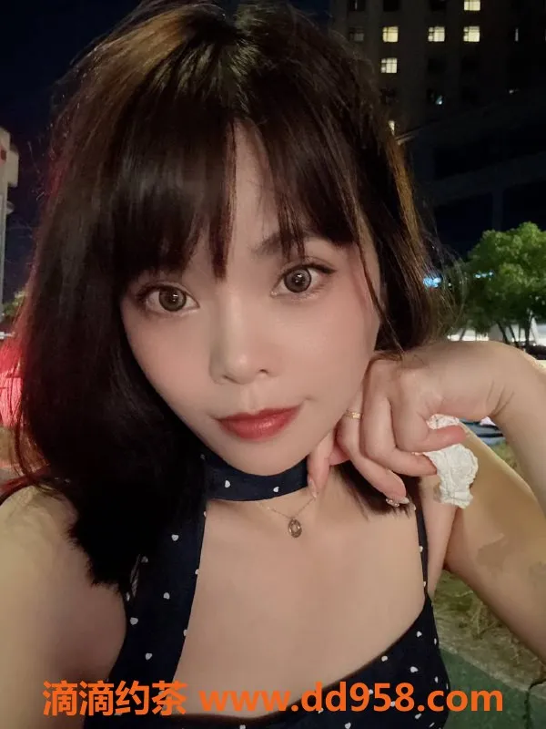 深圳楼凤-罗湖蔷薇，26岁163cm，98斤，800P起