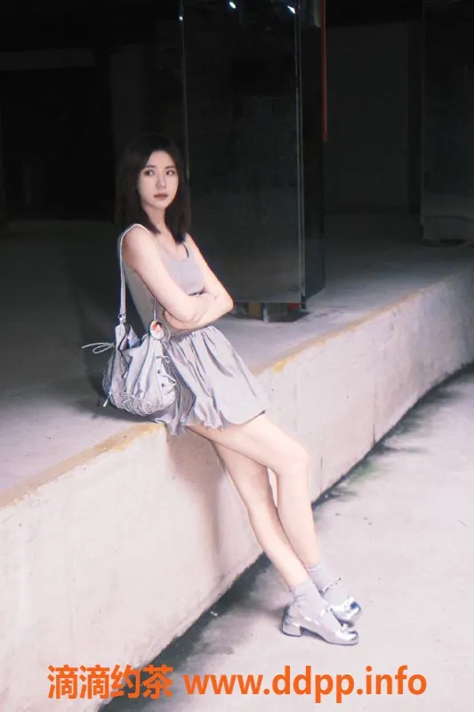 深圳楼凤-福田黎巴啦 1000P茶费 优质服务等你来体验