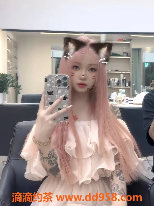 广州楼凤-禅城嫩妹饭饭，价格588，服务绝佳！