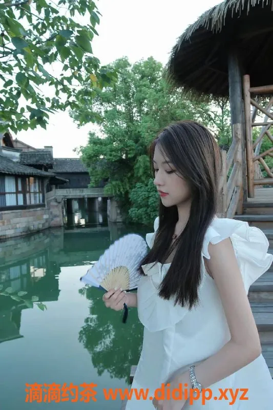 上海楼凤资源信息,上海小雨点，165cm D罩杯，96斤，甜美服务