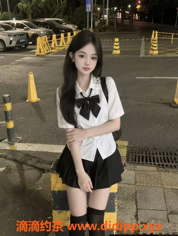 深圳楼凤-宝安方兔兔，20岁170长腿嫩妹，800元起