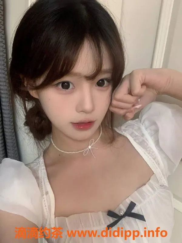 南通楼凤-南通帽帽，167cm白皙皮肤，P1000服务