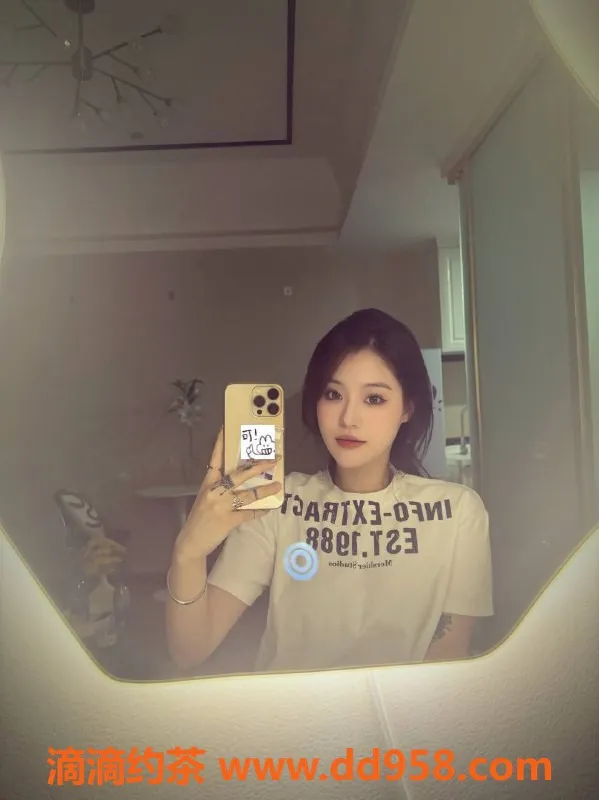 广州楼凤-越秀阮阮，750元嫩妹服务，体验不容错过！