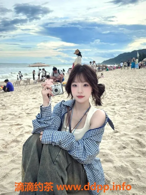 深圳楼凤资源信息,福田七七，18岁性感嫩妹，165高45重，舌吻六九服务