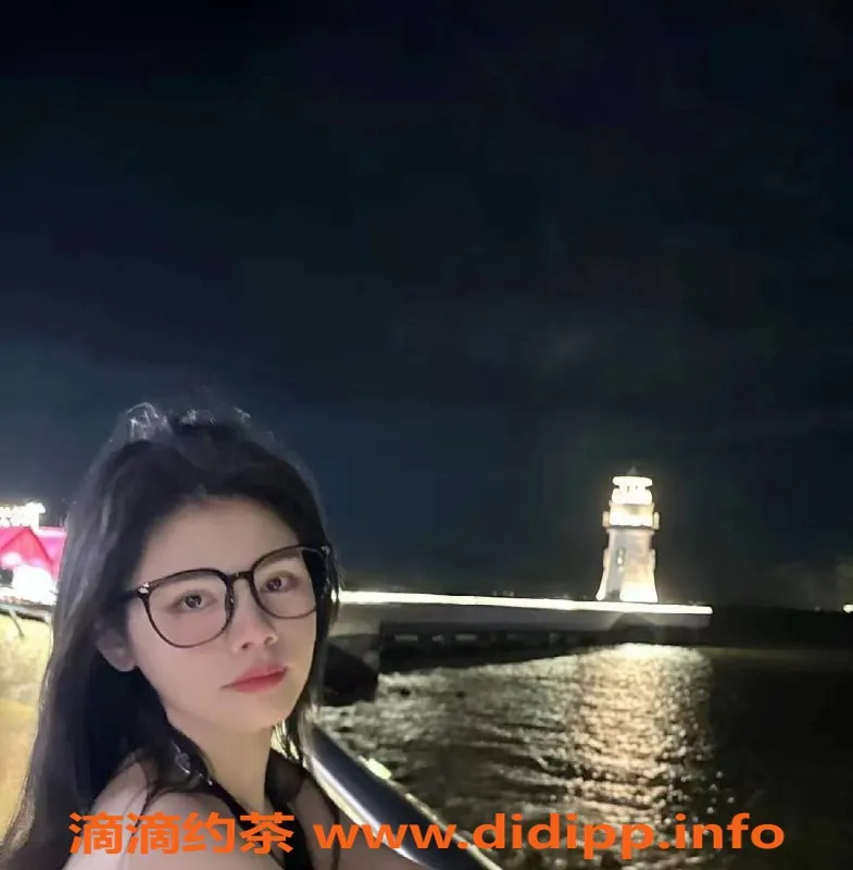 深圳楼凤资源信息,福田 咩咩酱，身高165，年龄22，超值体验