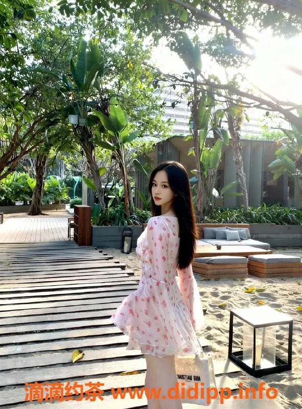 广州楼凤-广州白云糖果，700元御姐3P诱惑