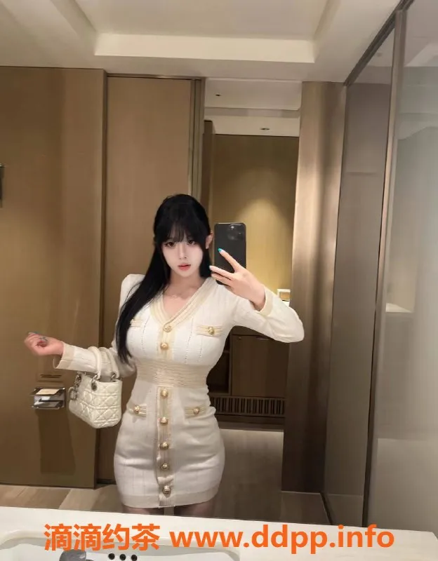 深圳楼凤-南山高挑美女苏苏，22岁178D，价位1600起