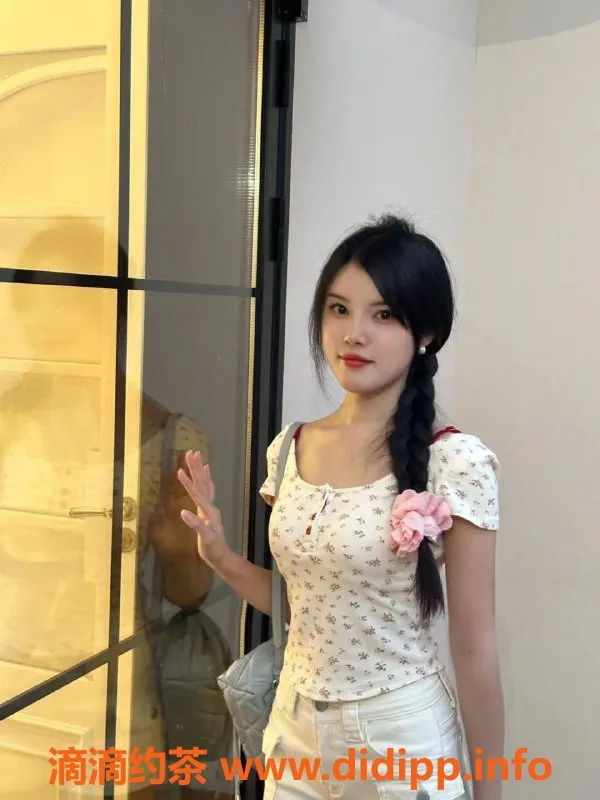 深圳楼凤-深圳龙华青青，1100元服务，靠谱群友推荐