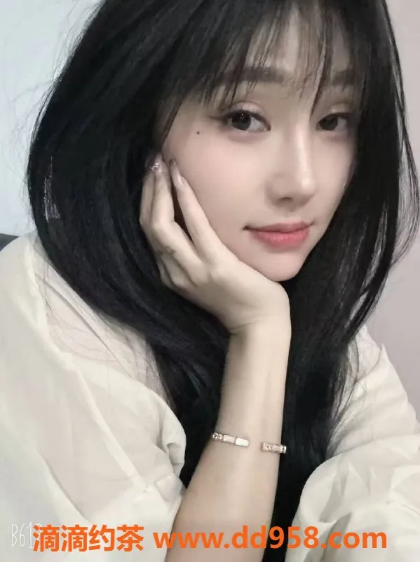 深圳楼凤-宝安婉婉，550元环保服务，嫩妹互动！