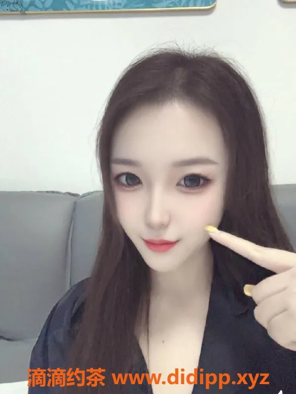 深圳楼凤-龙华欣怡，800起，制服诱惑服务推荐