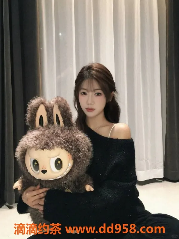 深圳楼凤资源信息,福田柚子18岁，168高，45kg娇嫩妹可外出