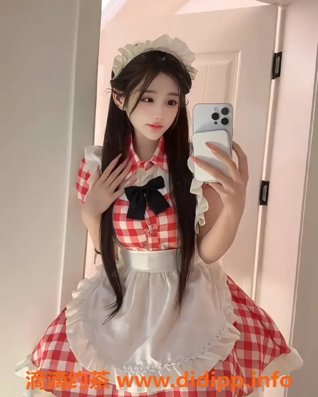 深圳楼凤-福田安安，1500P资深服务，性感制服丝袜体验