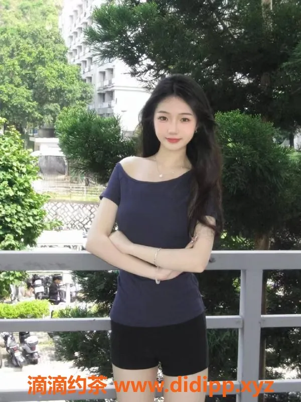 深圳楼凤-福田艺甜，18岁冷白皮嫩妹，167高46轻