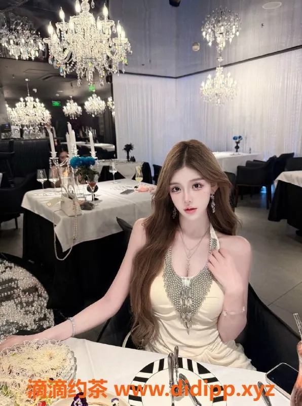 深圳楼凤-南山百合，1300P 舌吻 六九 制服诱惑