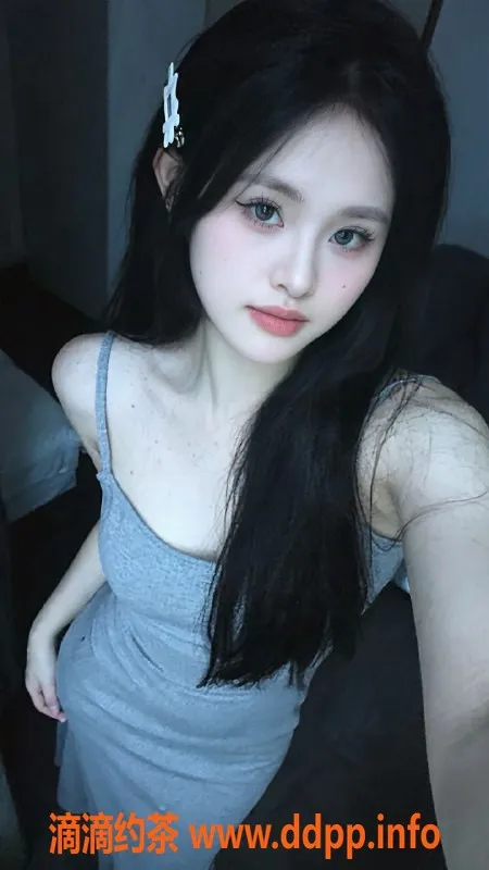 深圳楼凤-南山小花，身材火辣，舌吻和鸳鸯浴等你来体验！