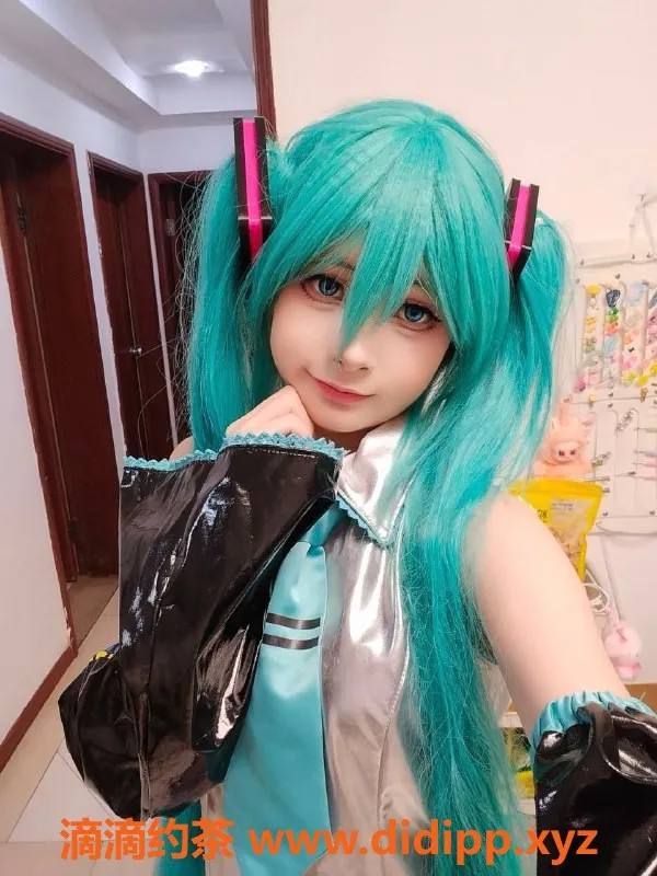 广州楼凤-天河初音未来，1600元嫩妹Cos服务