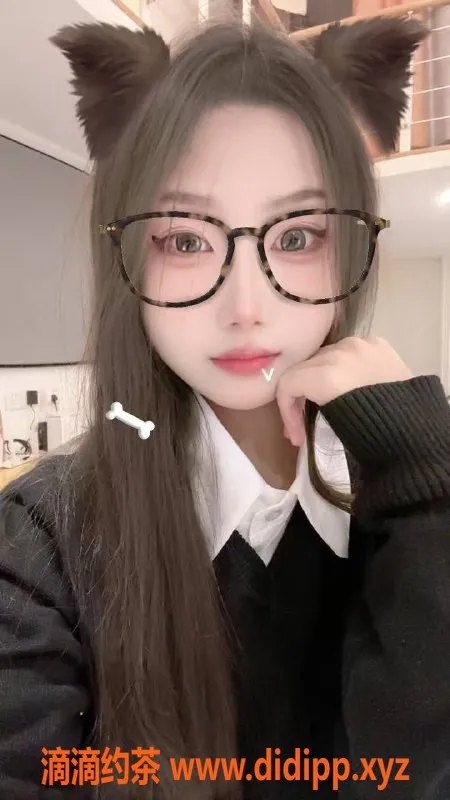 广州楼凤-海珠嫩妹昏昏，600元舌吻69服务体验