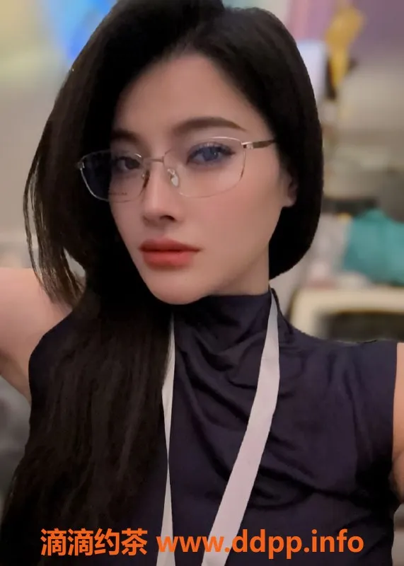 深圳楼凤-南山思忆26岁165cm，2200元60分钟魅力服务