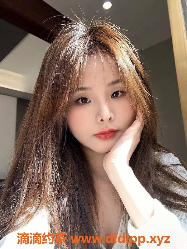 深圳楼凤-龙岗晶晶，600元起，甜蜜舌吻与全身调情等服务