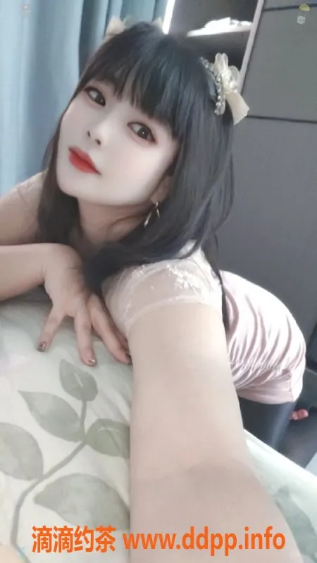 深圳楼凤-宝安芳芳，500P超值体验，六九推背服务！