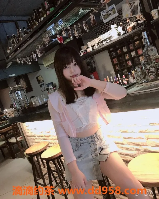 深圳楼凤-福田糖宝，19岁长腿美少女，身高168，价格1200起