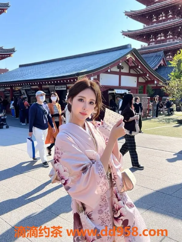 深圳楼凤-福田神奈奈子，170高挑，48kg大胸小姐