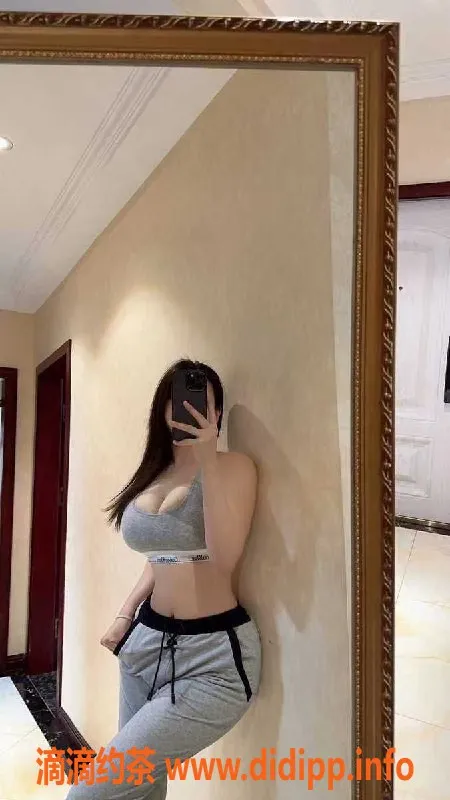 广州楼凤-天河张馨予，1100元巨乳御姐