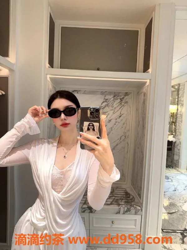 深圳楼凤-福田财财老师，173大胸，优质服务等你体验