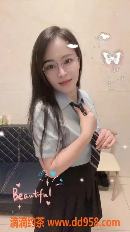 广州楼凤资源信息,白云柚子，性感少妇，500元包时服务