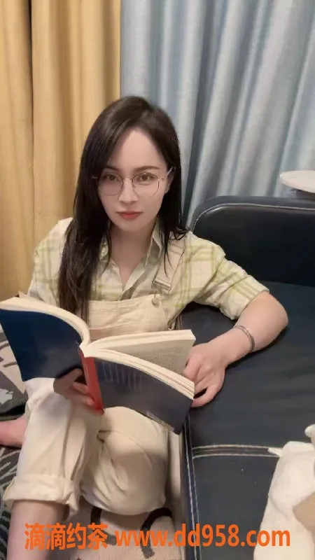 广州楼凤-白云柚子，性感少妇，500元包时服务