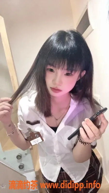 广州楼凤-天河嫩妹清清，888元夜课服务等你体验