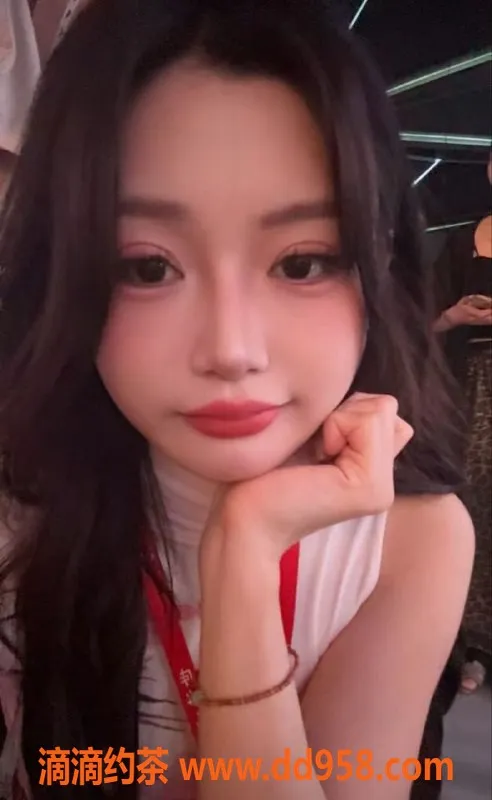 广州楼凤-白云嫩妹哈尼，800元享包时服务