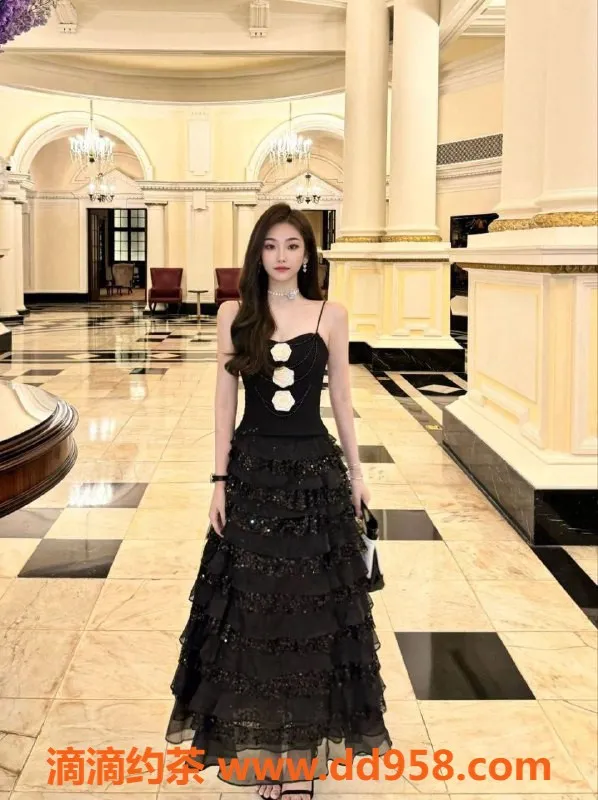 广州楼凤资源信息,荔湾御姐念念，800元超值服务等你来体验