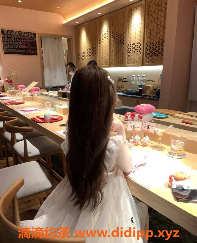 深圳楼凤-福田林晚樱，168身高，48体重，服务多样