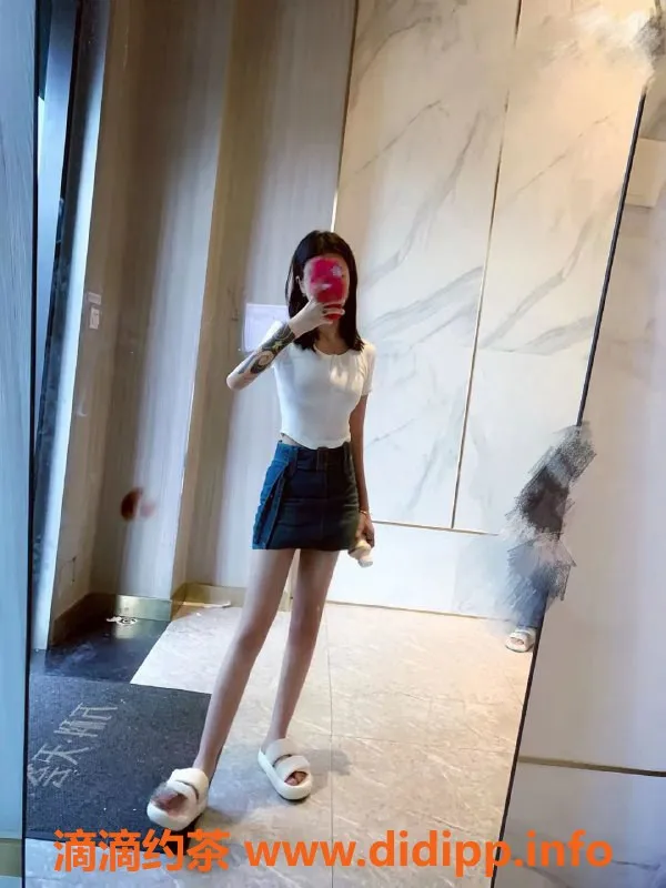 成都楼凤-成华区可夏 170高颜值美妞 胸围丰满身材好