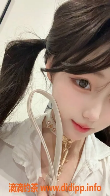 广州楼凤资源信息,天河嫩妹苏苏，800元超值服务体验