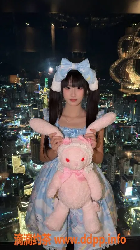 深圳楼凤-南山小小依，18岁165cm，85斤可外出