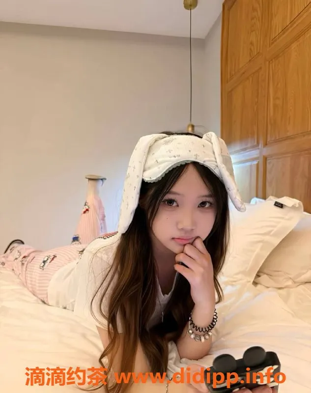 深圳楼凤-光明泡泡，互动六九与制服诱惑，800元起