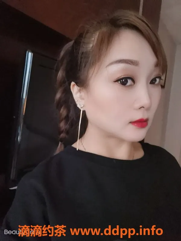 广州楼凤-黄埔水西颖颖，500超值御姐服务