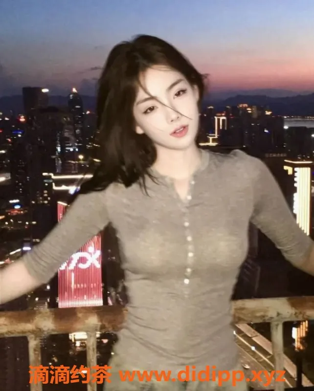 深圳楼凤-南山小白，900元超值体验，情趣诱惑等你来享受