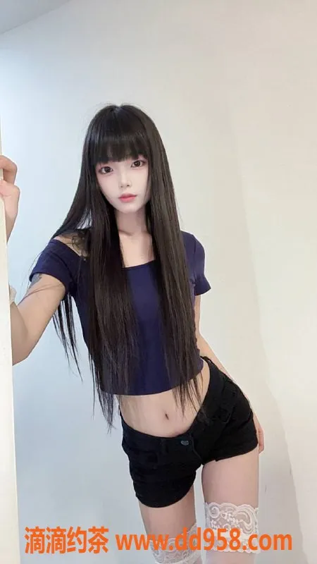 深圳楼凤-龙华小语：19岁嫩妹，160cm，45kg，服务热情