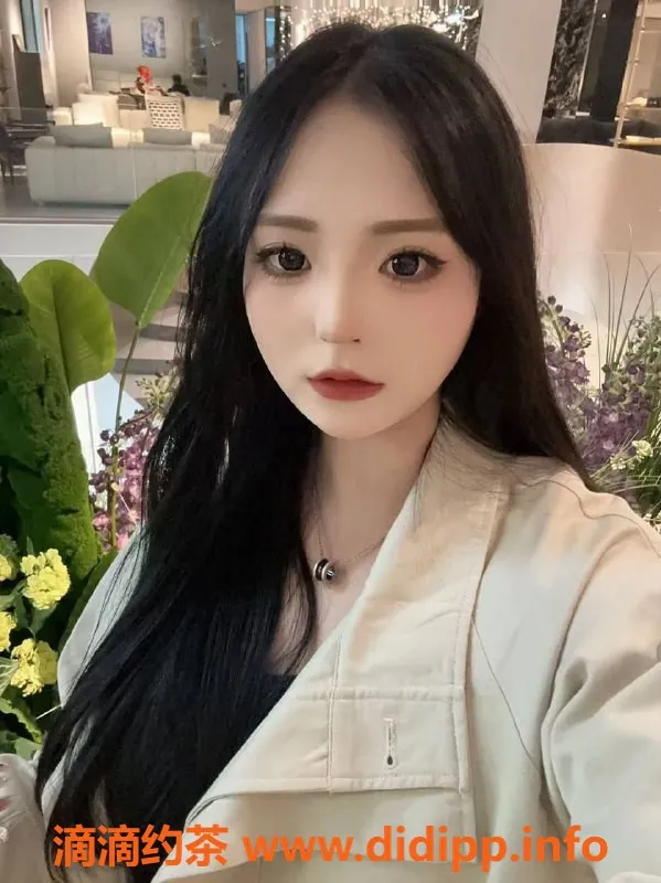 广州楼凤-白云静静嫩妹，水费600，服务超赞