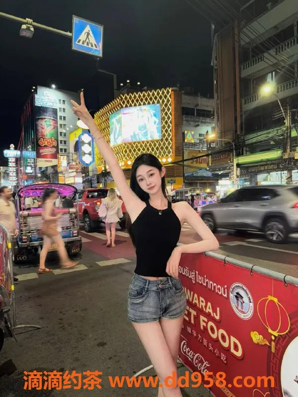 广州楼凤-天河紫霞，800元嫩妹，享舌吻与69