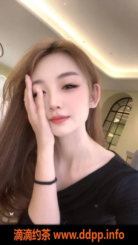 深圳楼凤-龙华诺诺，168cm46kg，1200P起，外出Kiss服务