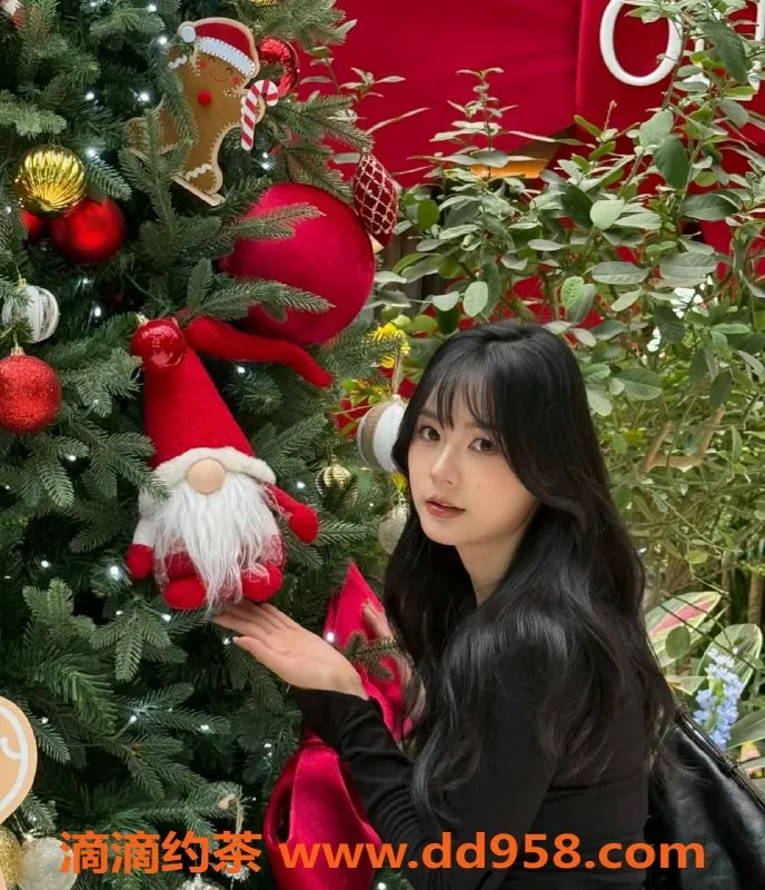 南通楼凤-南通全能小姐草莓，21岁，身高165，体重95，价P800